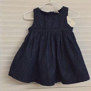 Gap girls dress.